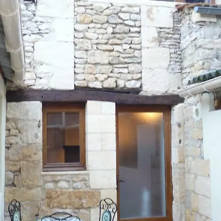 Apartamento Aux Armoiries De *